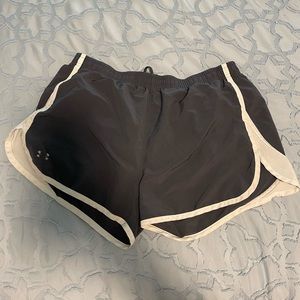 womens grey under armour shorts size large